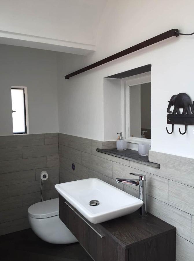 Casa di Jo Villa Imperia Bagian luar foto